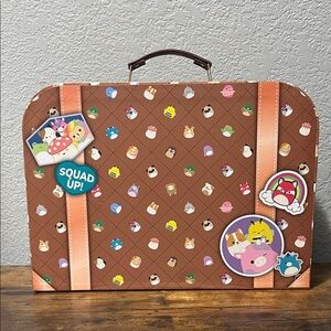 Squishmallows Ultimate on the Go Squad Up Suitcase- NWOT